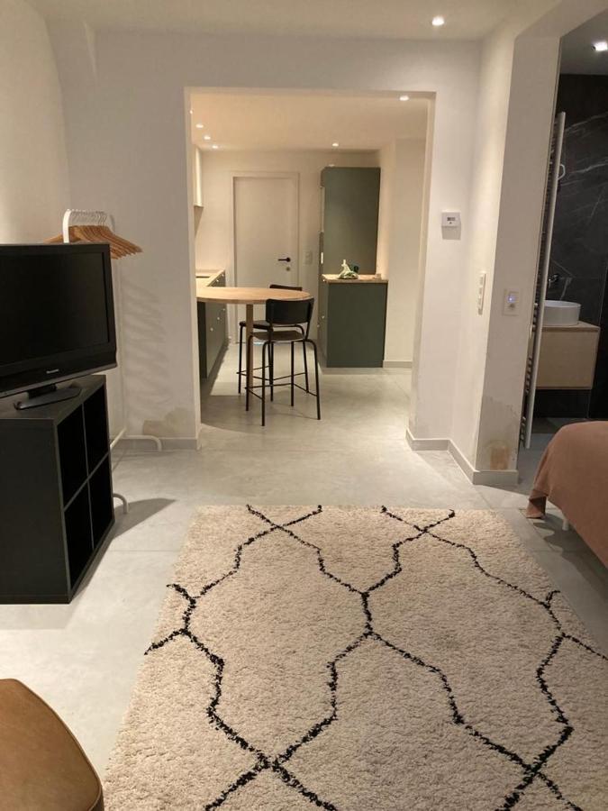 Casa Violetta No Breakfast Incuded Bed & Breakfast Гент Екстериор снимка