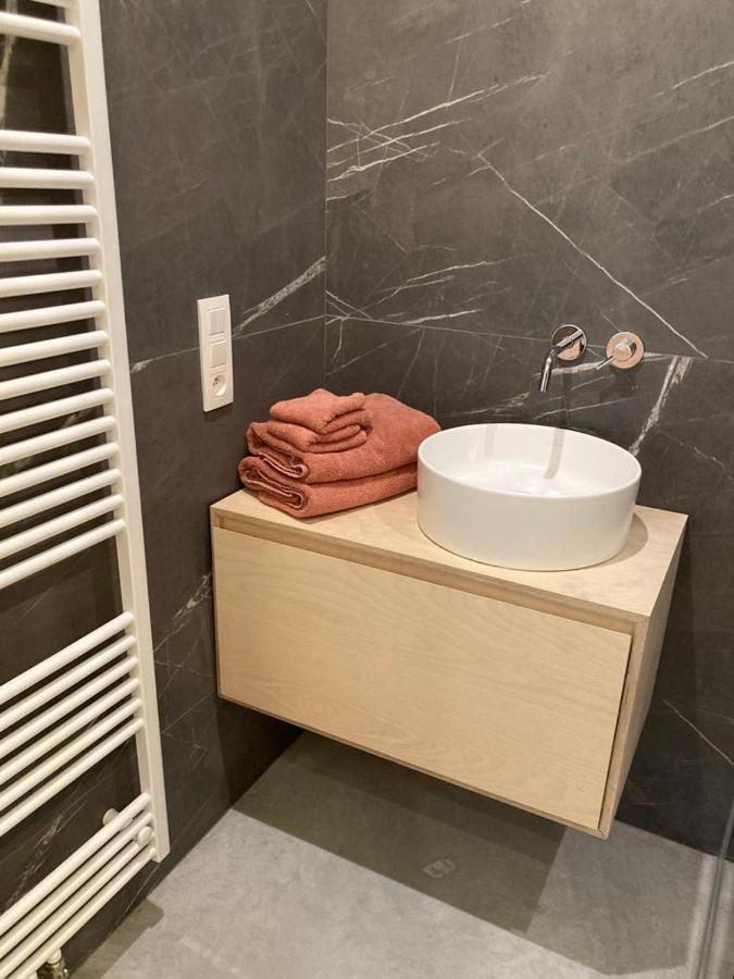 Casa Violetta No Breakfast Incuded Bed & Breakfast Гент Екстериор снимка